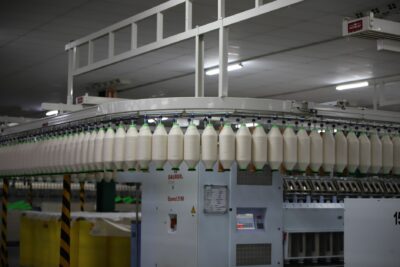 Textile sans PFAS : la lyonnaise H&B Materials lève 2,1 millions d’euros pour industrialiser son apprêt biosourcé